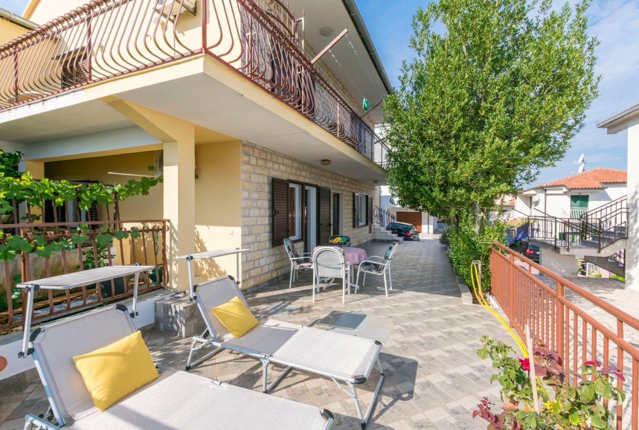 Apartment Moric Trogir Buitenkant foto